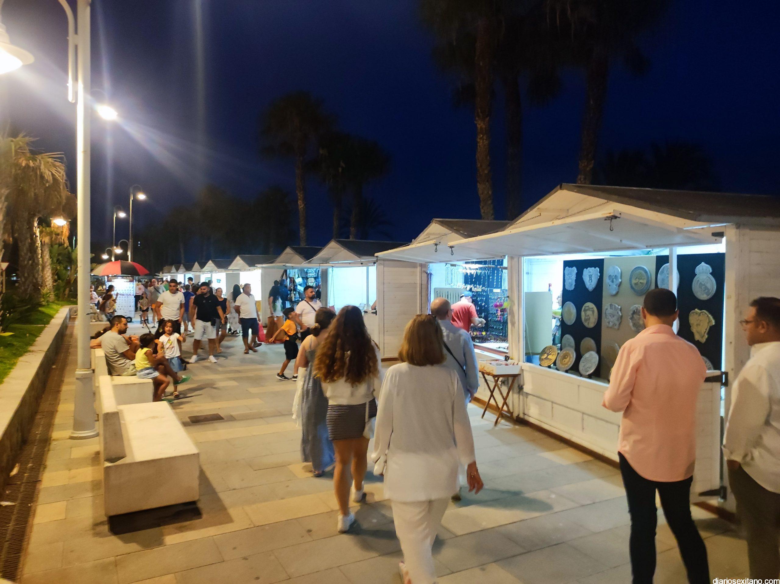 Almuñecar (Granada) (***) 1 Abre el Mercadillo Artesanal en el paseo de San Cristóbal Almuñécar - Diario Sexitano